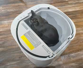 The Furoomate Litter Box