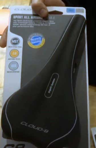 Cloud-9 Comfort Men's Saddle