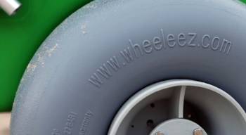 Wheeleez Beach Cart