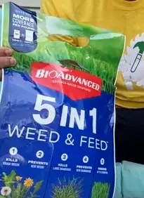 BioAdvanced 5 in 1 Weed and Feed Granules