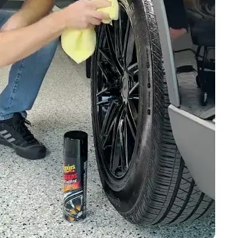 meguiar's hot shine tire spray