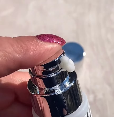 First Aid Beauty Retinol Serum