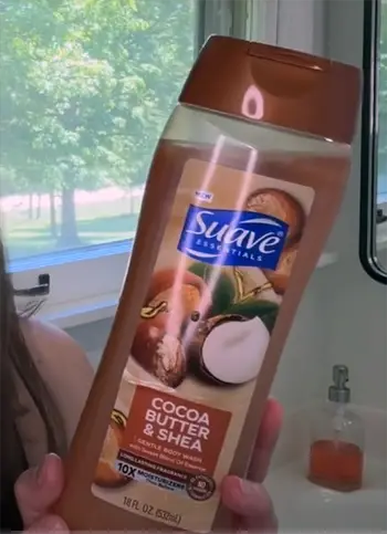 Suave Essentials Milk & Honey Body Wash