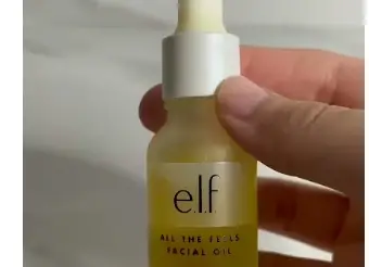 dime blue facial oil