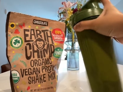 Earth Chimp Protein Powder