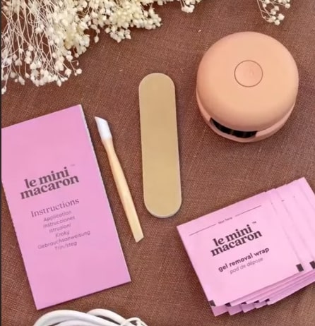 Le Mini Macaron Gel Manicure Kit