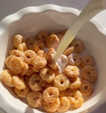 Three Wishes Cereal Vs. Magic Spoon Cereal