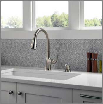 Delta Hyde Single-Handle Kitchen Faucet