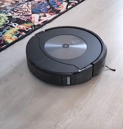 Roomba i4 Vs j7