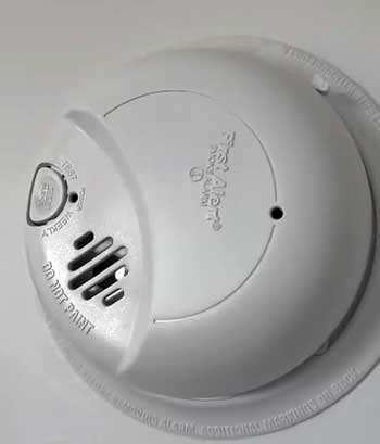 First Alert Smoke Detector