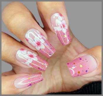 Danni And Toni Nails