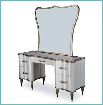 Pearls Vanity