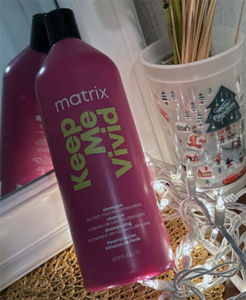 Matrix Keep Me Vivid Shampoo
