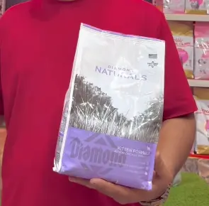 Diamond Naturals Skin and Coat