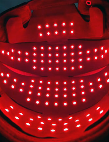 HigherDOSE Red Light Hat