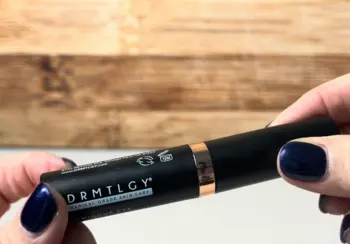 DRMTLGY Luminous Eye Corrector