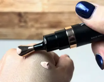 DRMTLGY Luminous Eye Corrector