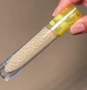 Kosas Revealer Foundation