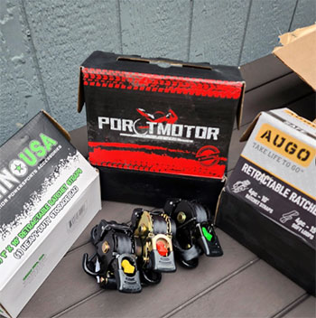 Rhino Retractable Ratchet Straps