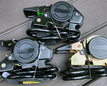 Rhino Retractable Ratchet Straps