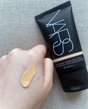 NARS Pure Radiant Tinted Moisturizer