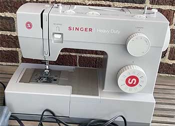 Singer 4432