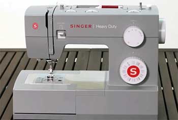 Singer 4452
