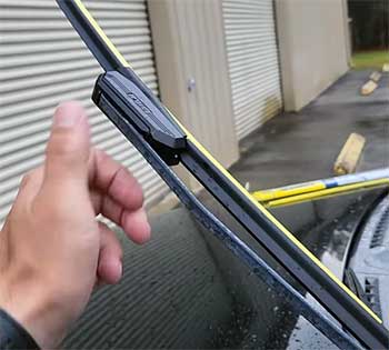 Rain-X Latitude 2-in-1 (Water Repellency)