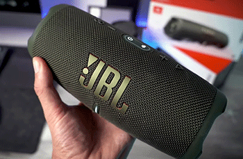 JBL Charge 4